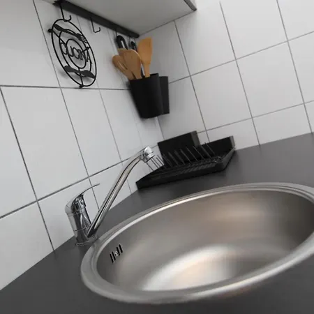 شقة With Terrace And Sea View - Lucic تروغير