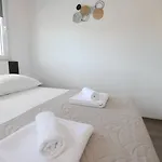 With Terrace And Sea View - Lucic Apartman Trogir