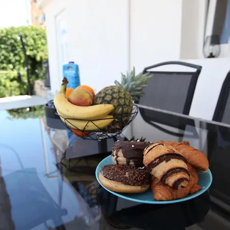 With Terrace And Sea View - Lucic *