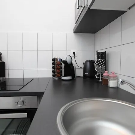 公寓 With Terrace And Sea View - Lucic