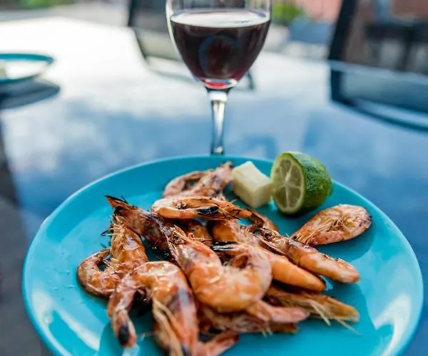 Apartament With Terrace And Sea View - Lucic *