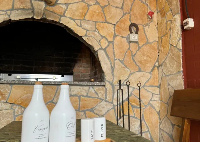 Apartament With Terrace And Sea View - Lucic *